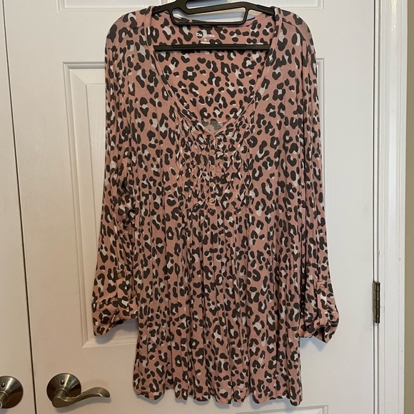EUC 1X Kim Rogers Pink Animal Print Shirt - Picture 4 of 5